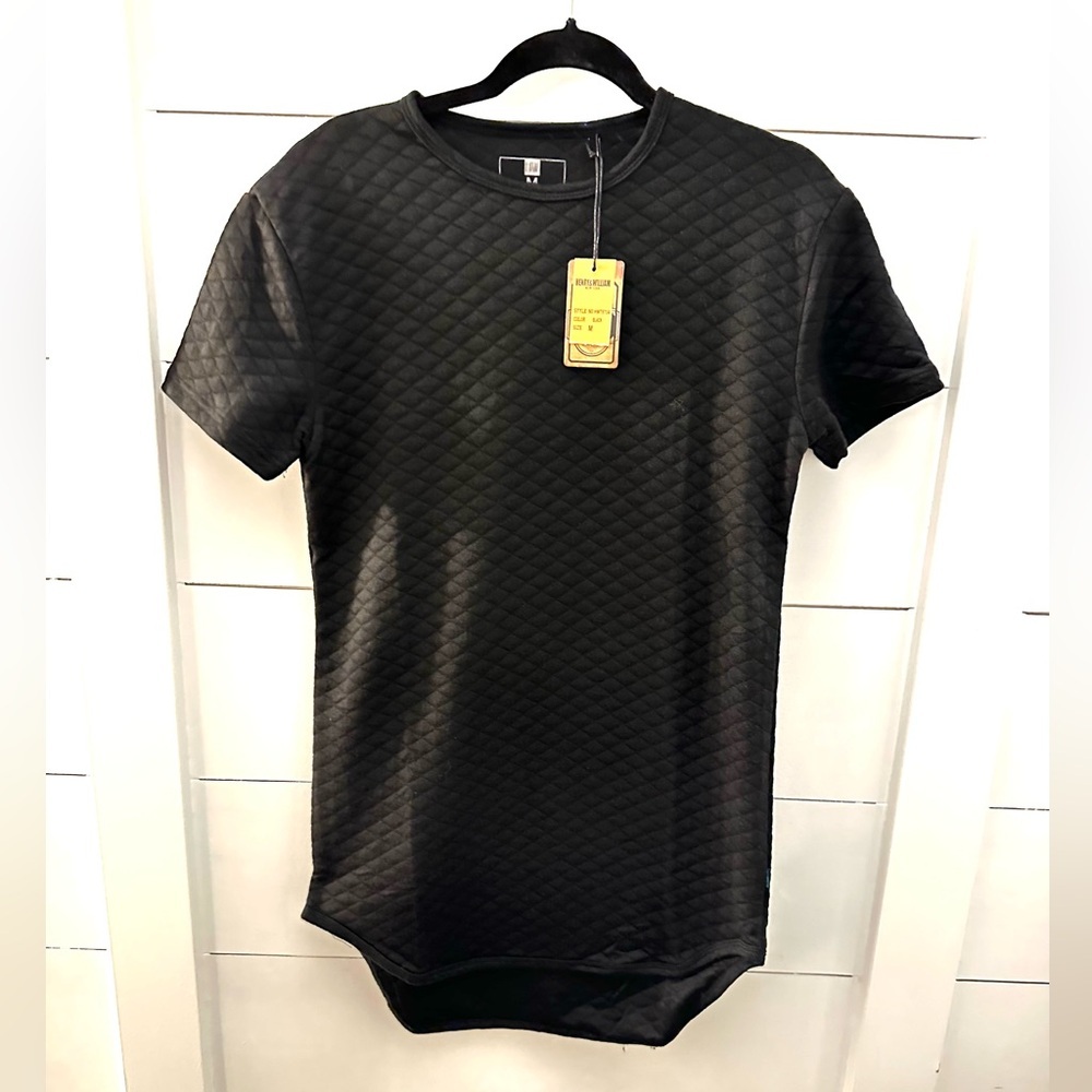NWT L HENRY & WILLIAM Quilted black men round hem short sleeve tunic casual